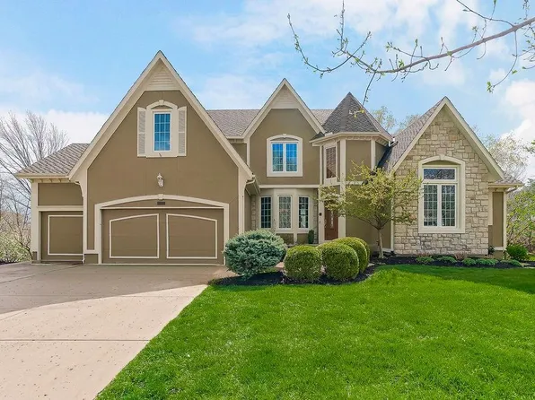 12621 Stearns St, Overland Park, KS 66213