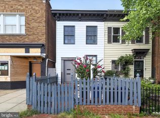 1102 K St SE, Washington, DC 20003