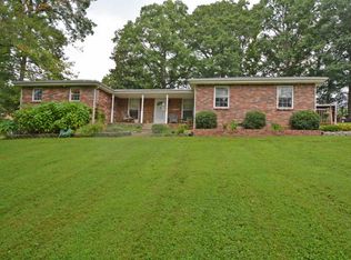 327 Dunbar Cave Rd, Clarksville, TN 37043