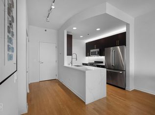 303 W Ohio St #3209, Chicago, IL 60610