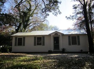 75 Maxwell Ave, Saint Simons Island, GA 31522