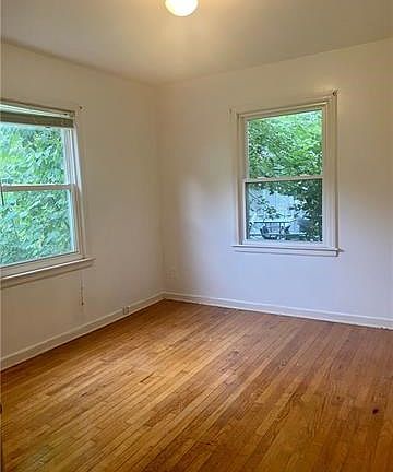 3rd image of 8817 Richards Dr