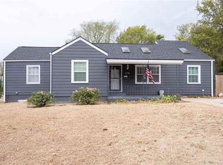 218 S 11th St, Ponca City, OK 74601