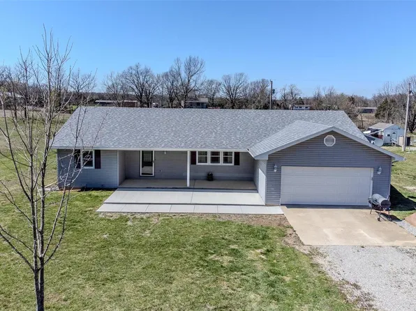 30421 Peach Blossom Ln, Lebanon, MO 65536