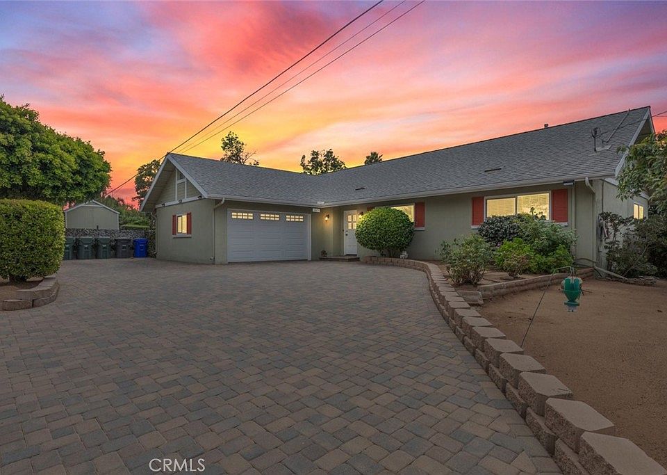 1st image of 1025 Santa Margarita Dr