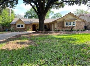 10514 Haddington Dr, Houston, TX 77043