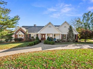 367 W Manor Dr, Chesterfield, MO 63017