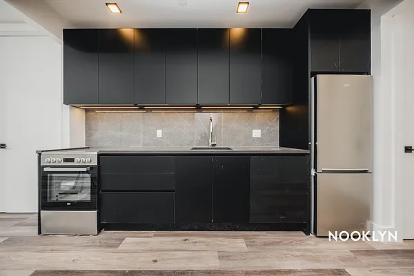 Rented by Nooklyn NYC LLC | media 85