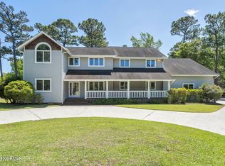825 S Green Tee Rd, Hampstead, NC 28443