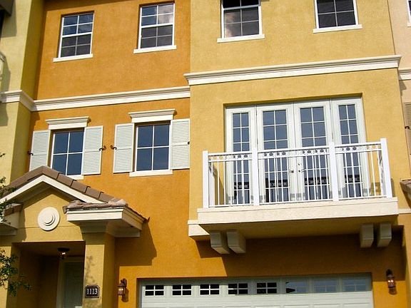 2nd image of 1113 Bolton Pl