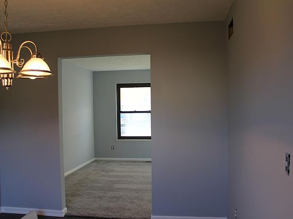 5th image of 3580 Hazelwood Dr