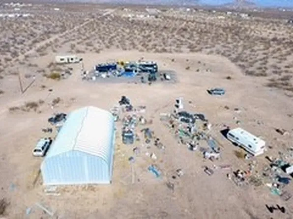 4634 N Emery Park Rd, Golden Valley, AZ 86413