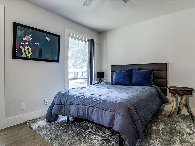 6136 Saint Moritz Ave — Photo 8