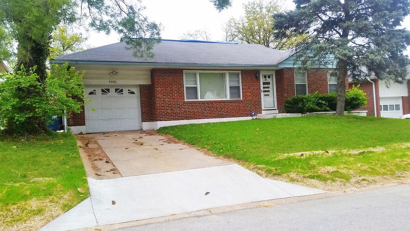 1st image of 6805 Duckworth St