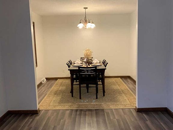4th image of 1307 Lynnwood Dr