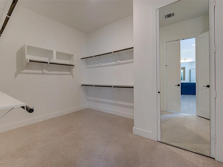 10318 Fountain Shore Dr — Photo 28