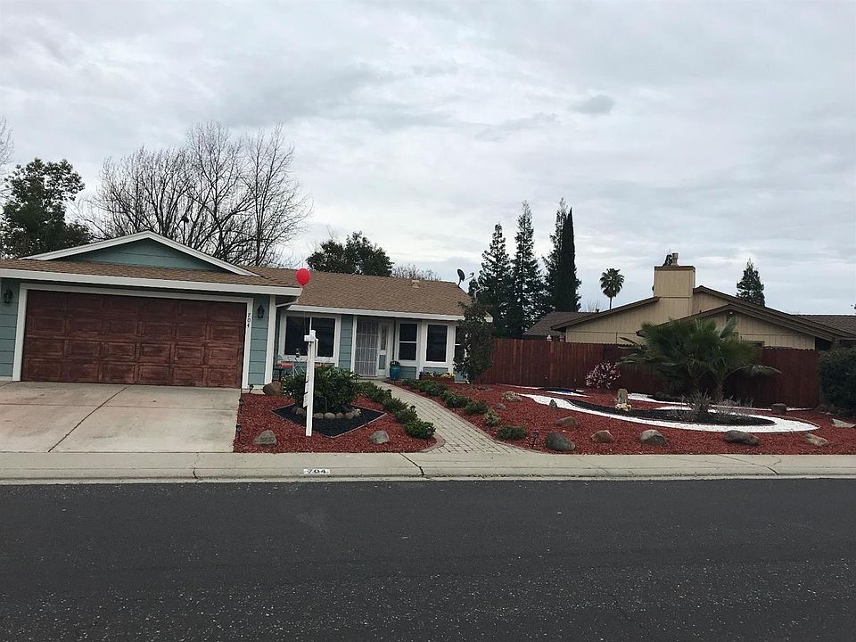 1st image of 704 Murray Way