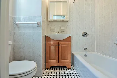 Rented by Balass Ralph, LREB