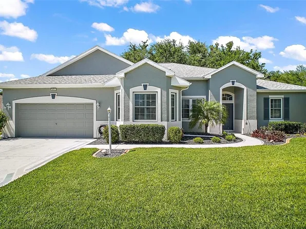 5557 Freeport Dr, Tavares, FL 32778