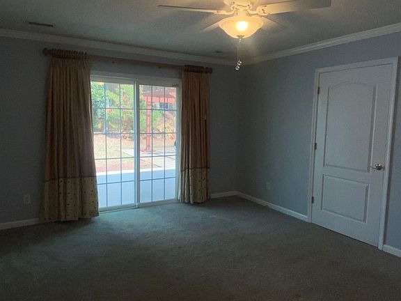 5th image of 636 Potomac Pl