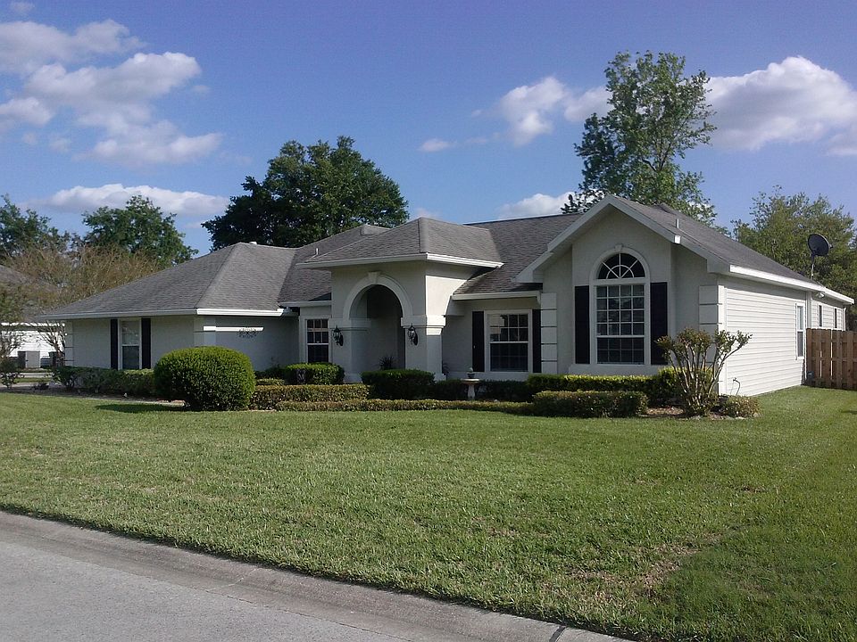 1st image of 10539 NW 13th Ln