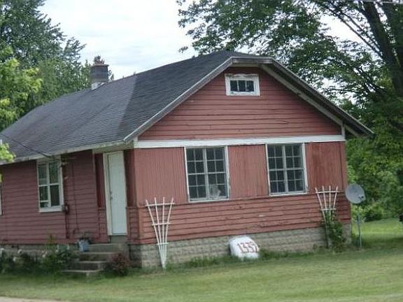 2nd image of 1339 52nd St SE