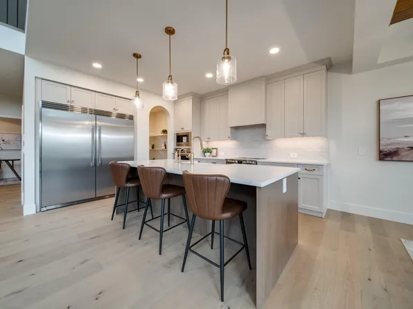 95 Jubilation Dr, Saint Albert, AB T8N 7S3