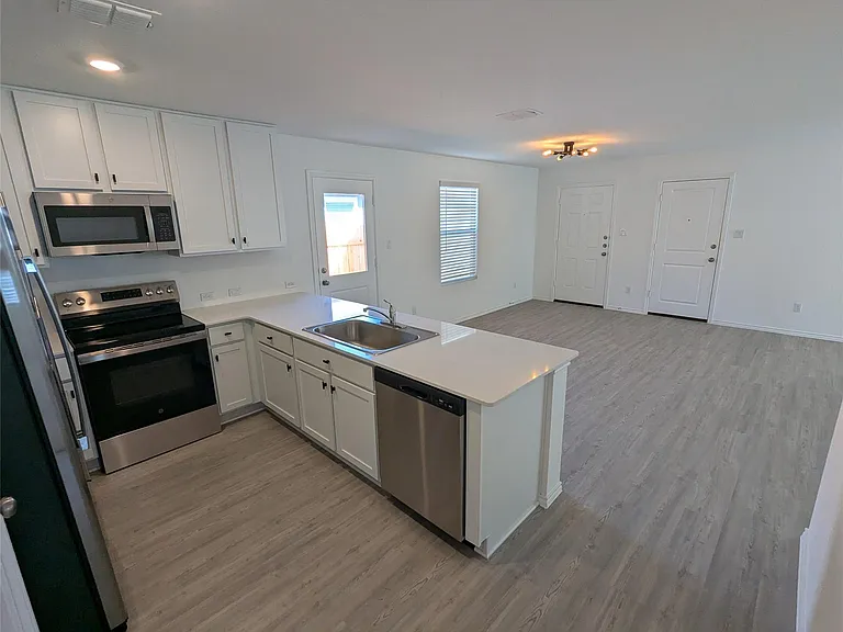 344 Marty Allen Loop — Photo 8