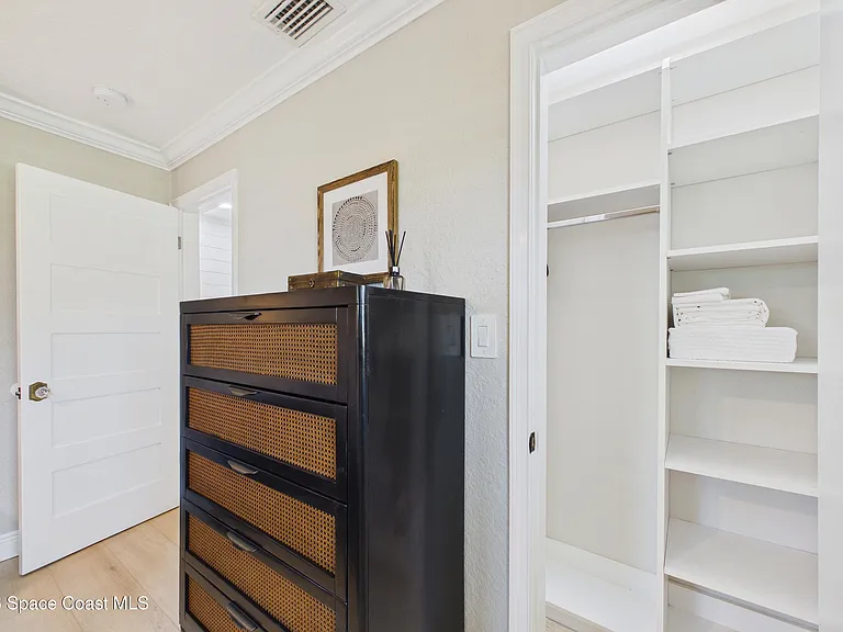 172 E Dover St — Photo 26