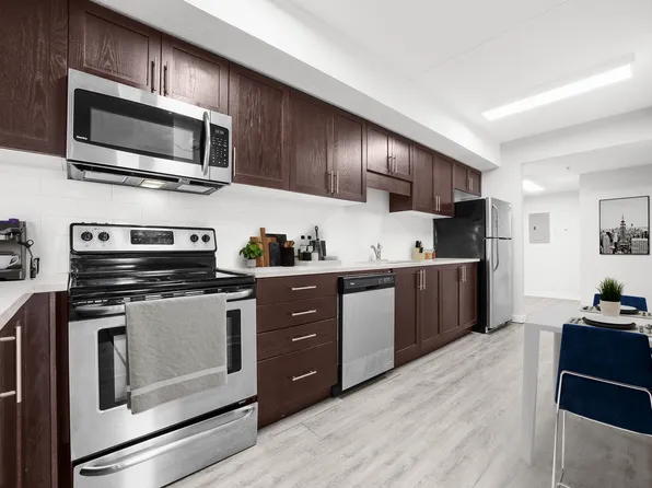 168 King St N #6b4654bd5, Waterloo, ON N2J 0B8