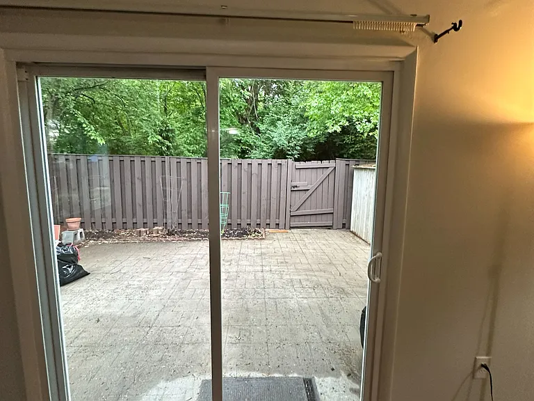 20 Regis Cir — Photo 6