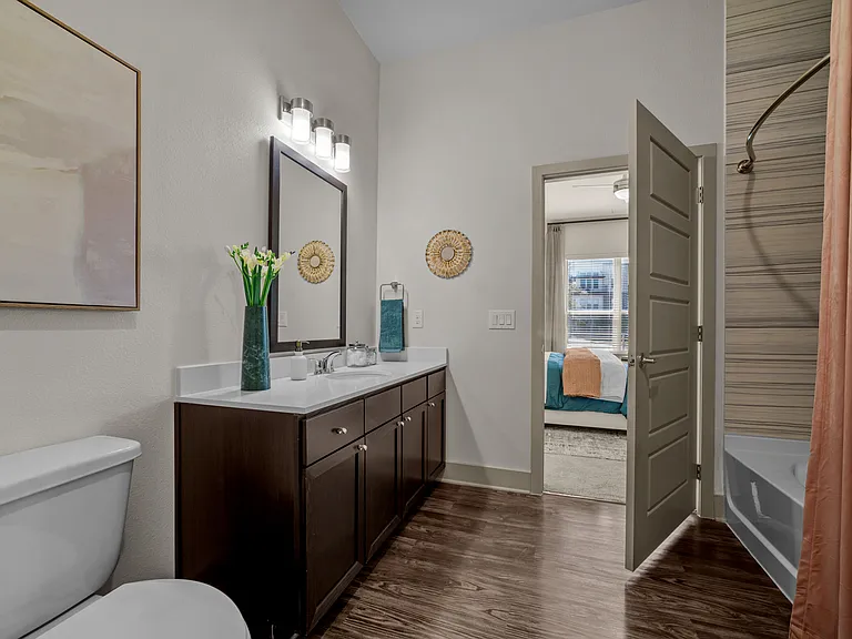 Aspen at Mercer Crossing — Photo 3