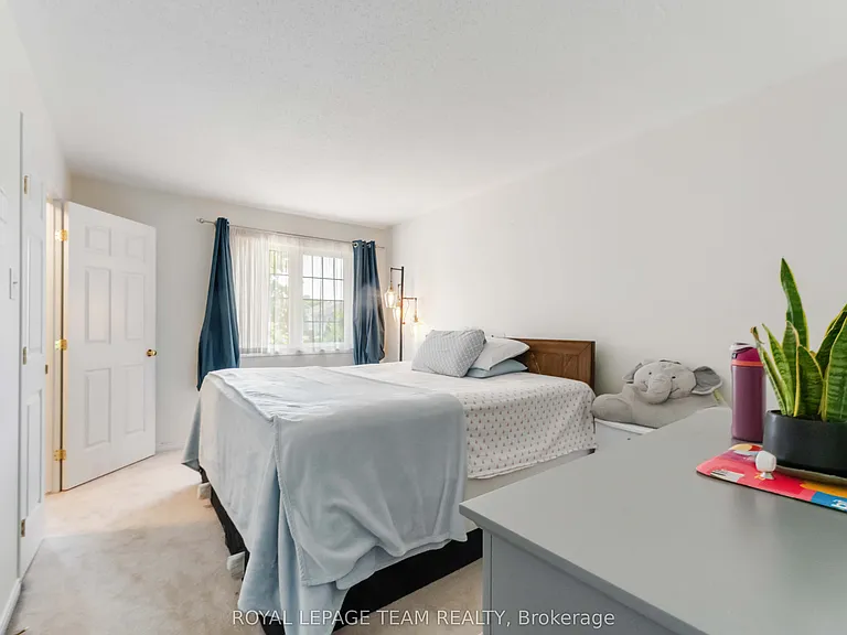 16 Cohen Ave — Photo 15