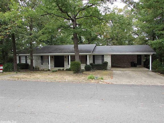 2nd image of 402 Cottonwood St