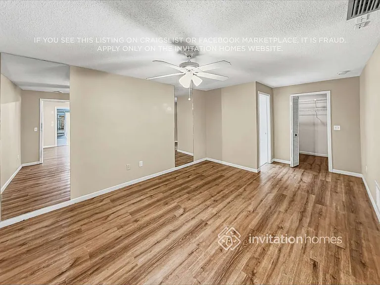 11577 Pine St — Photo 11