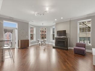 36 S Ashland Ave APT 202, Chicago, IL 60607