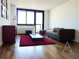 Rented by Peter Ashe