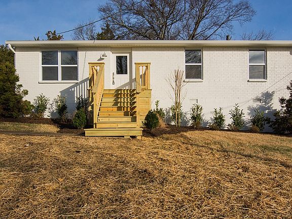 2nd image of 212 Ash Dr