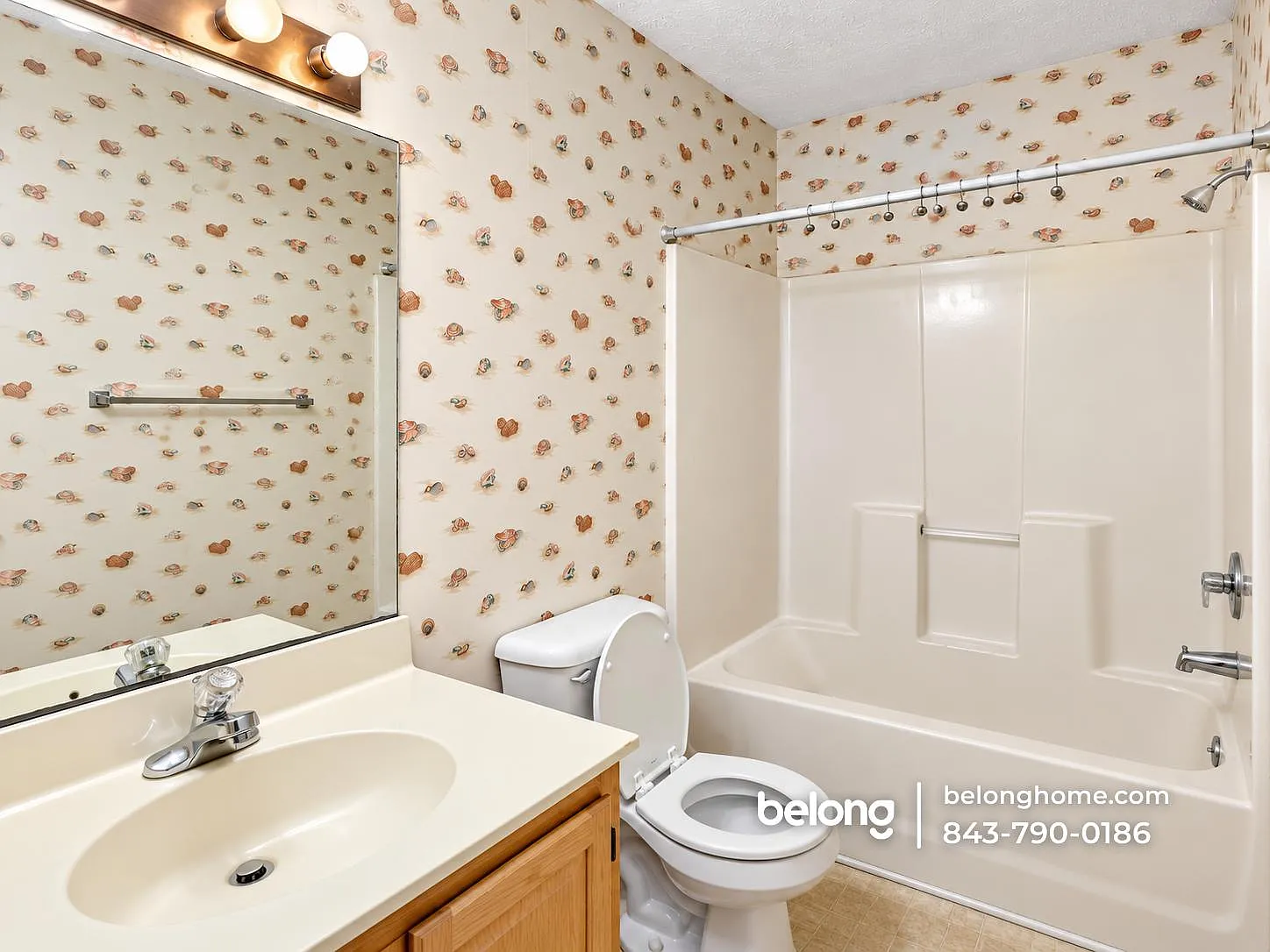2 bed, 2.0 bath, 894 sqft, $1,355 — Photo 3