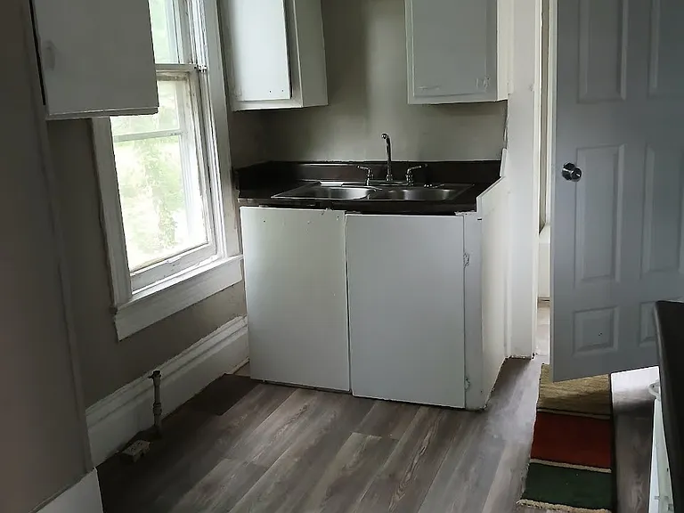 515 S Boyd St — Photo 3