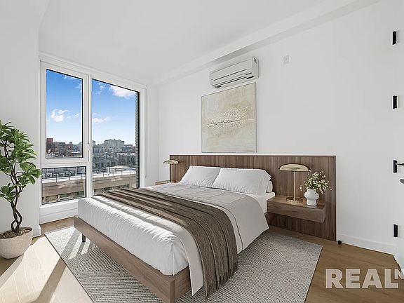 3rd image of 953 Dean St #710
