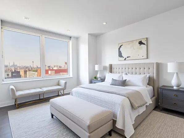 306 Gold Street image 3 of 11