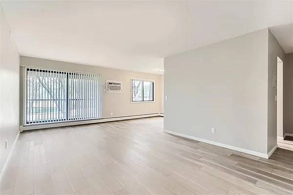 Northwood Apartments — Photo 4