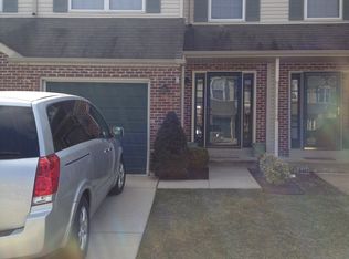 38 Woodcrest Ct, Newark, DE 19702