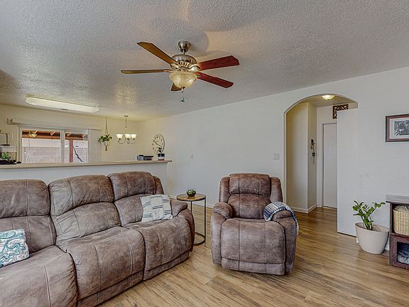 5th image of 8416 Vista Penasco Ave SW