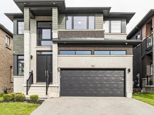 102 Greenwich Ave, Hamilton, ON L8J 0L6