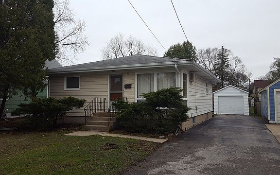 2nd image of 405 Stewart Ave