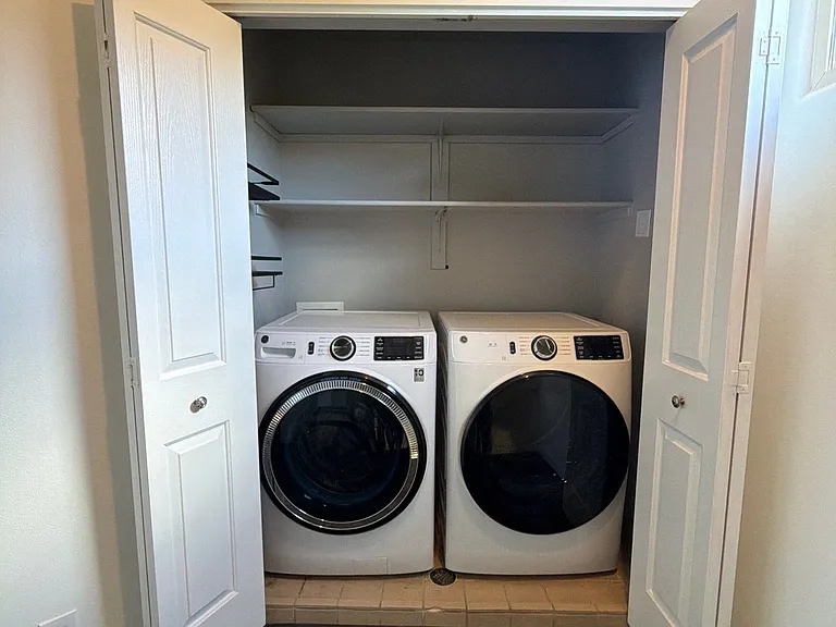 340 N Country Ln #24 — Photo 29