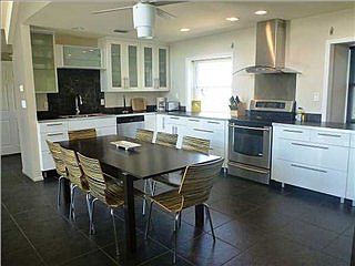 4th image of 1436 Camellia Ct