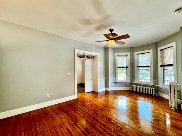 831 Union St APT 1